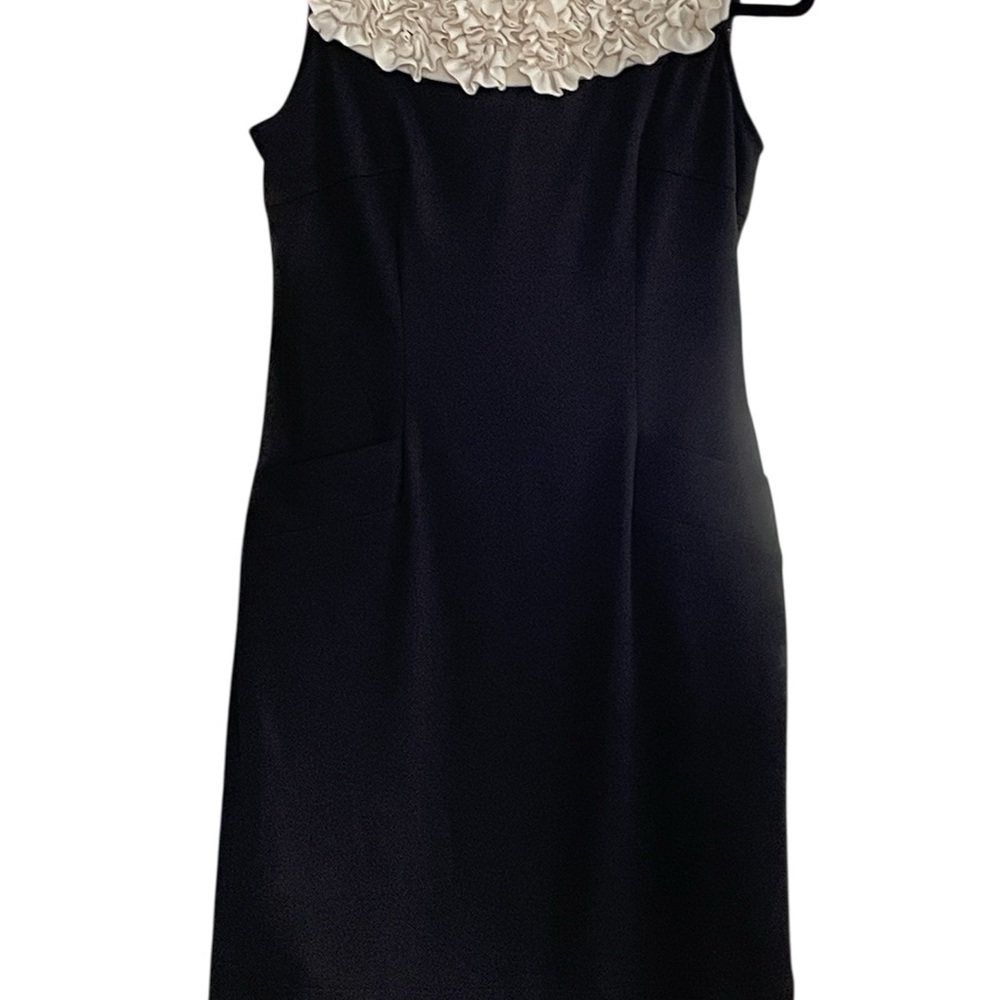 Just...Taylor Black and Cream Mini Dress